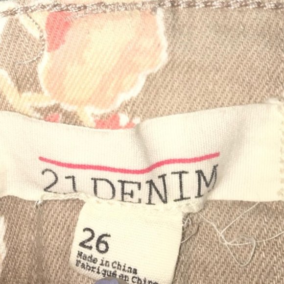 Forever 21 - 21 Denim Flowered Shorts - Multicolor - Picture 3 of 3